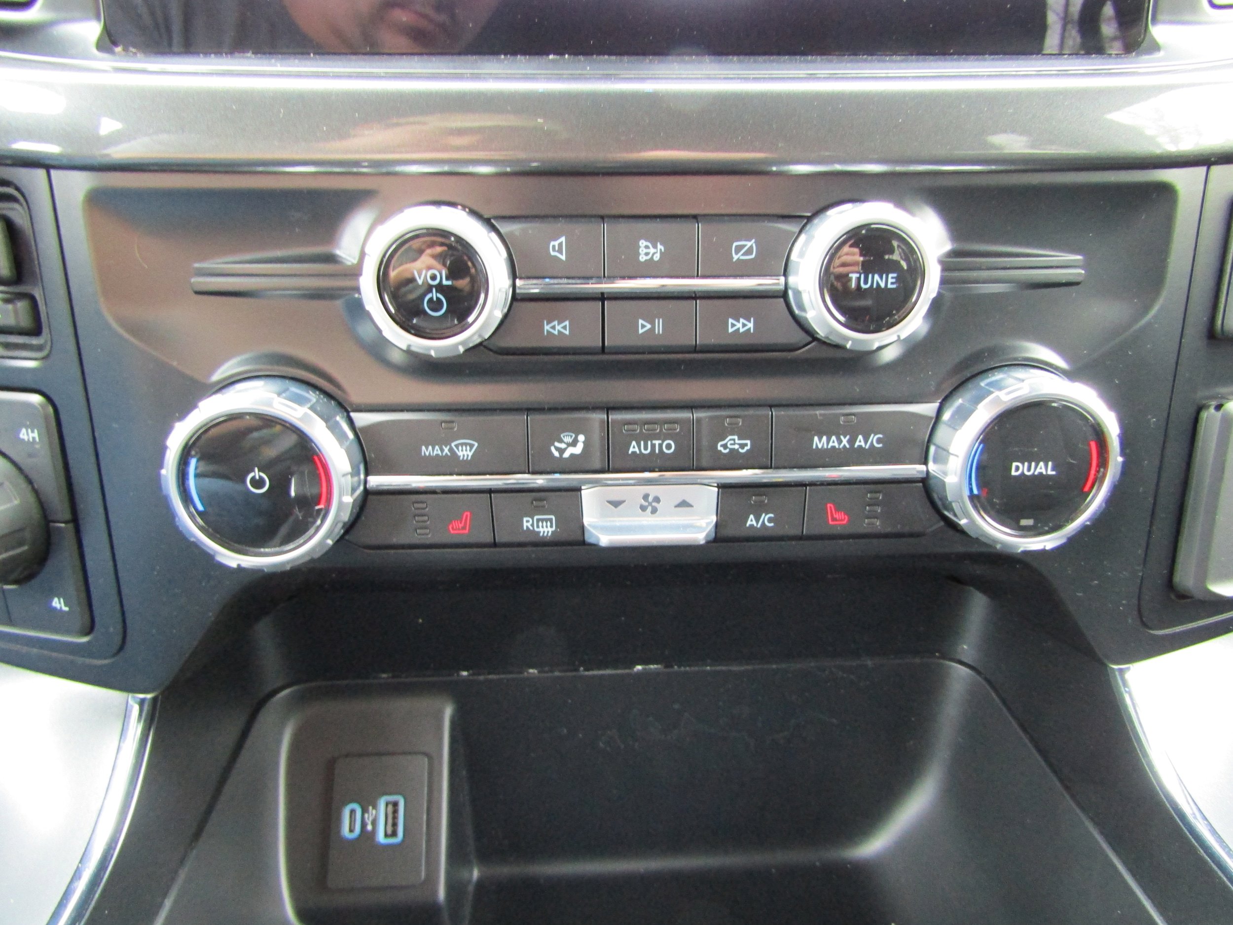 Certified 2023 Ford F150 XLT w/ Equipment Group 302A High AWD/4WD image 25