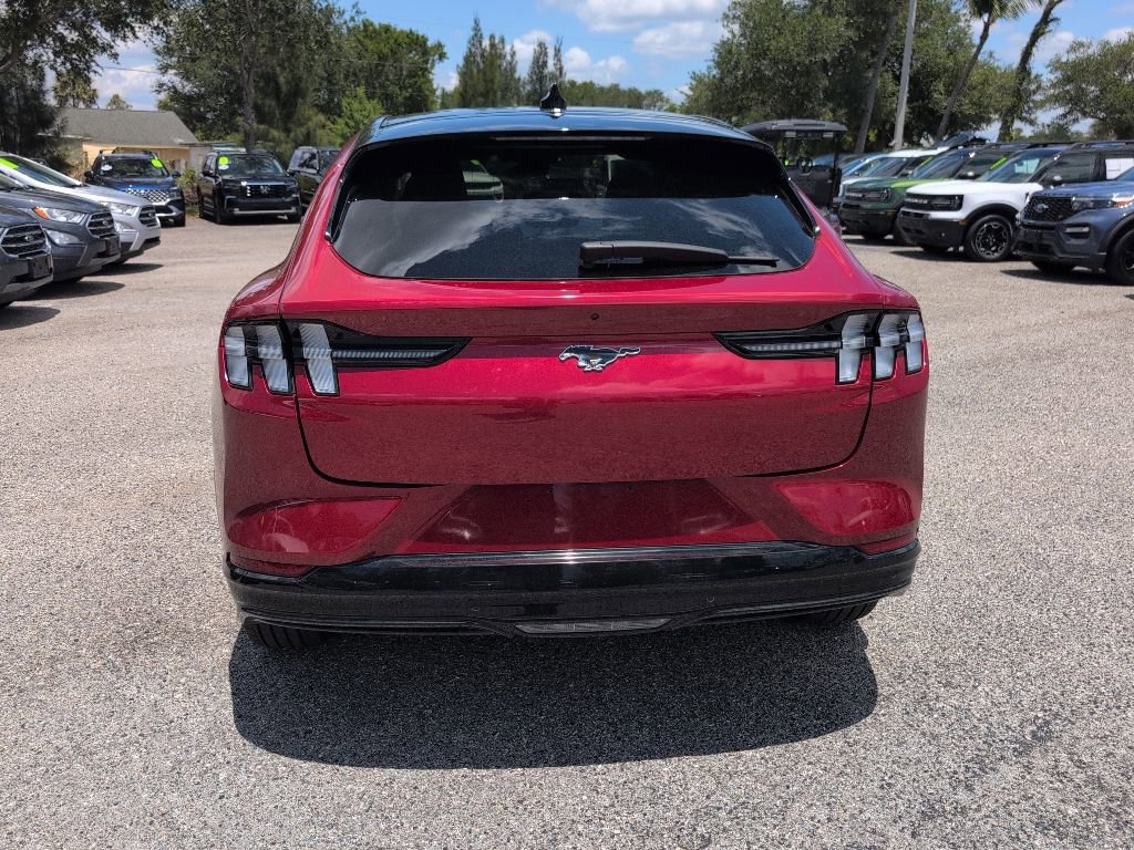 Certified 2024 Ford Mustang Mach-E Premium AWD/4WD image 4