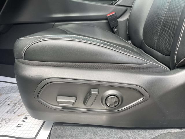 Used 2023 Jeep Grand Cherokee Overland AWD/4WD image 23