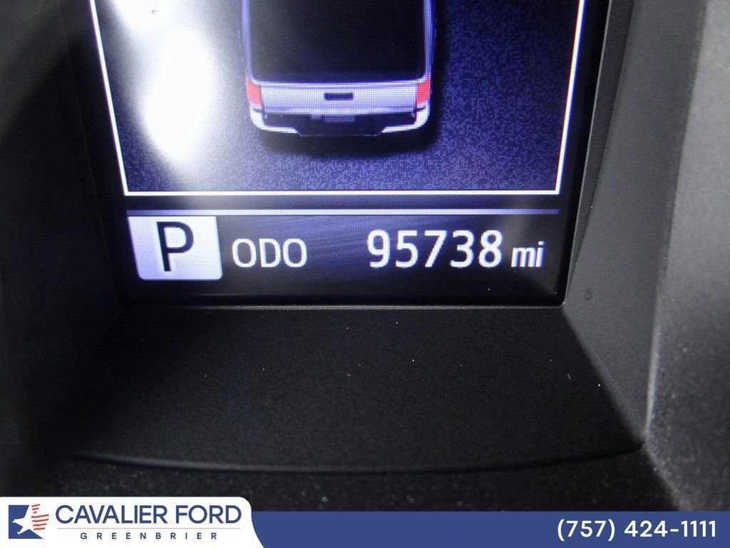 Used 2018 Toyota Tacoma TRD Off-Road image 24