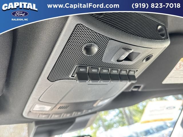 Certified 2022 Ford F350 Platinum AWD/4WD image 32