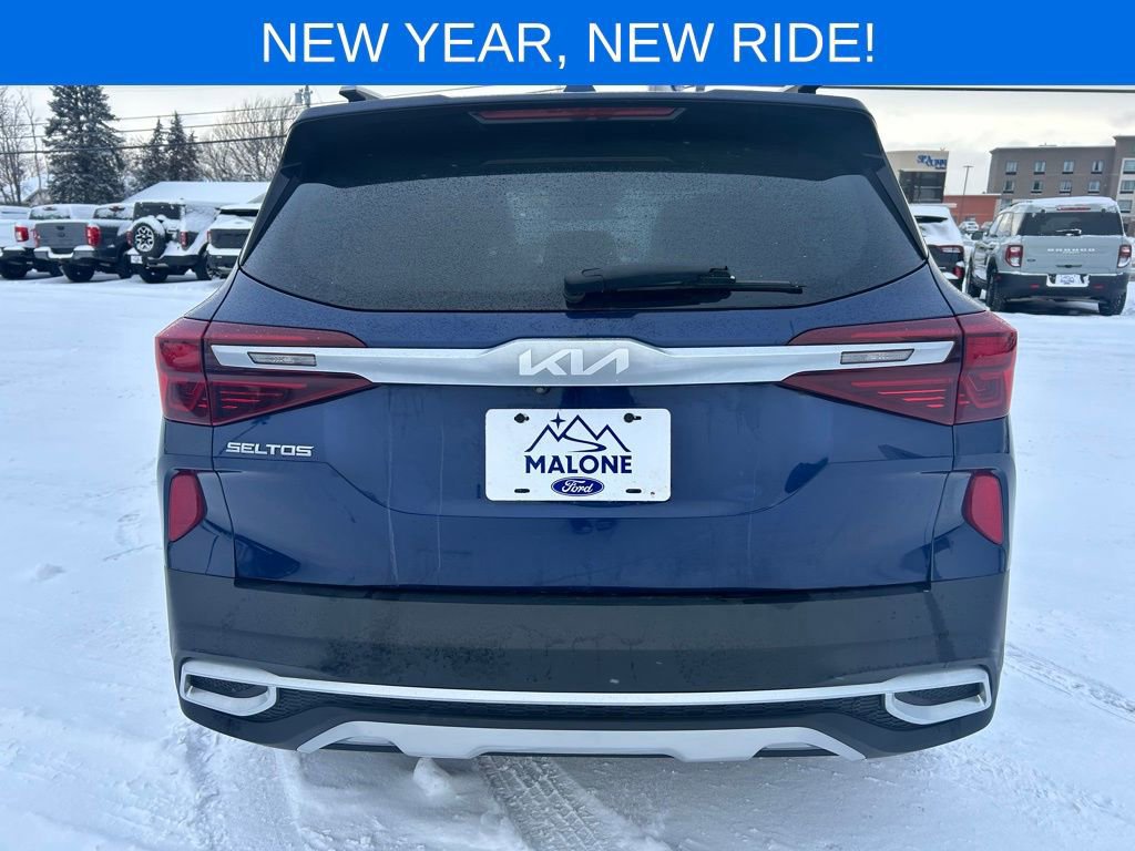 Used 2023 Kia Seltos EX image 5