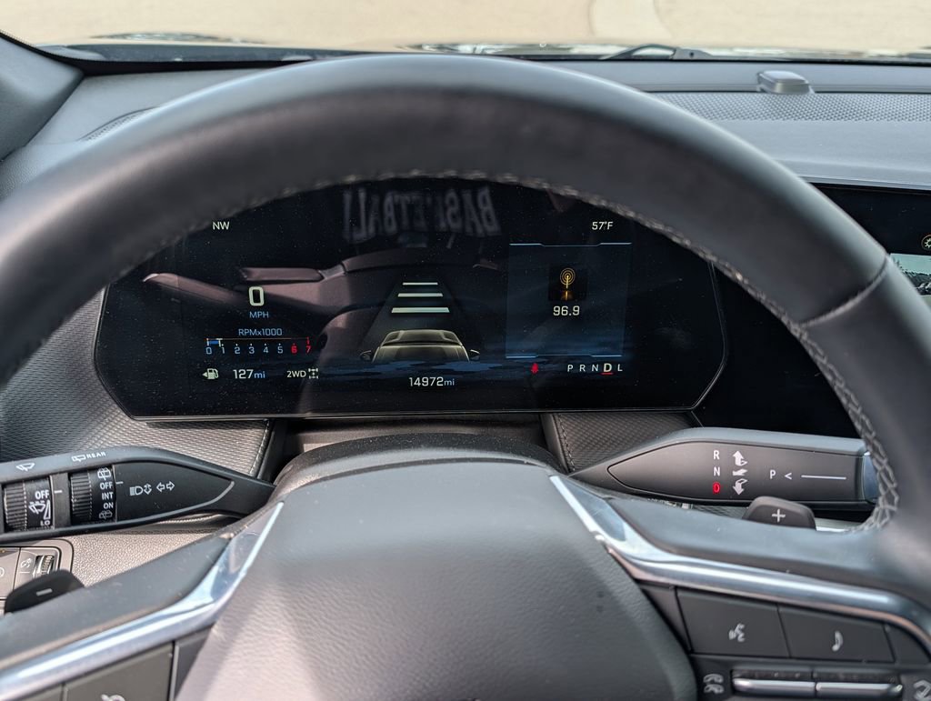 Used 2025 Chevrolet Equinox LT image 29