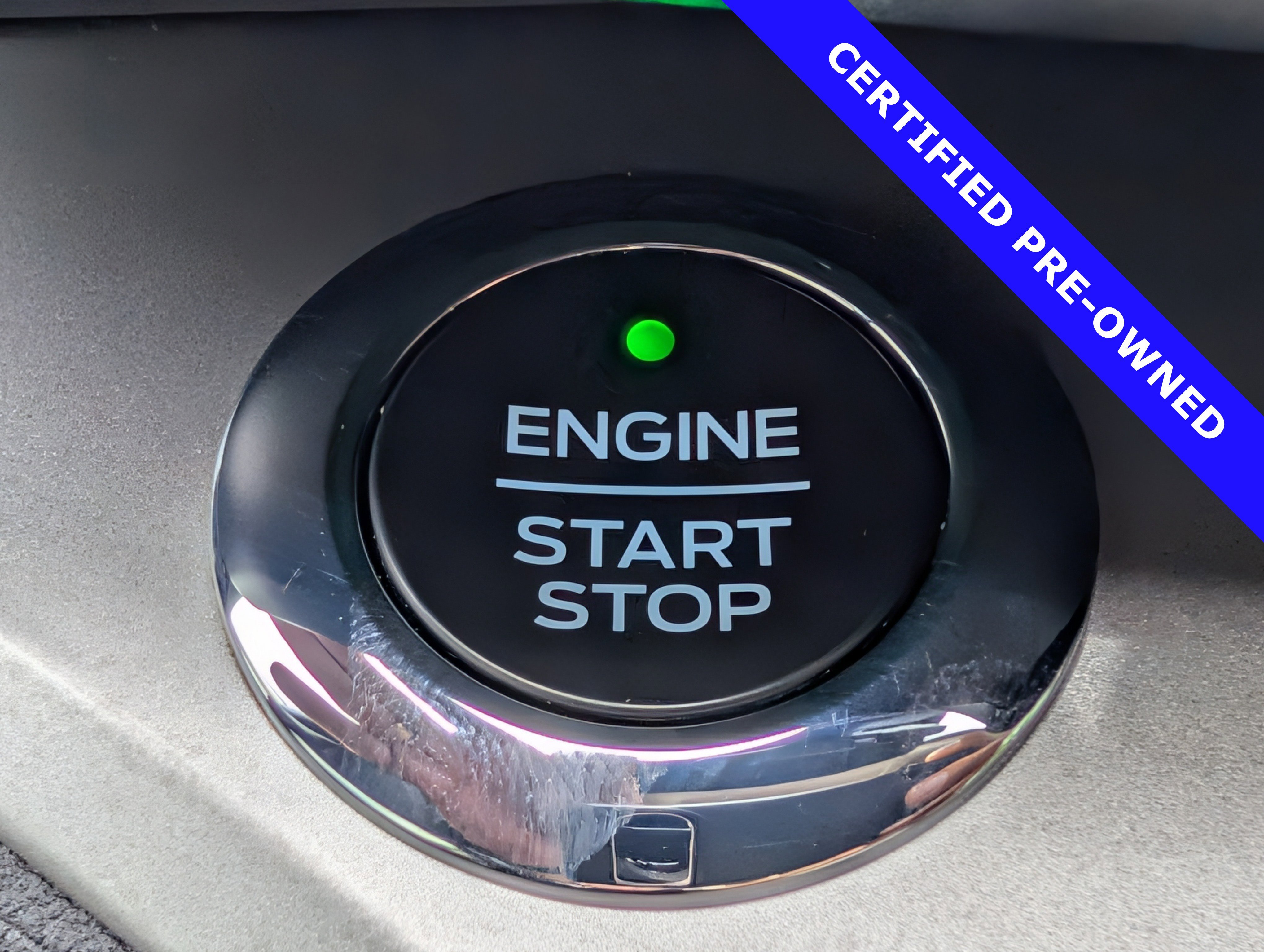 Certified 2021 Ford Explorer XLT w/ Equipment Group 202A AWD/4WD image 35