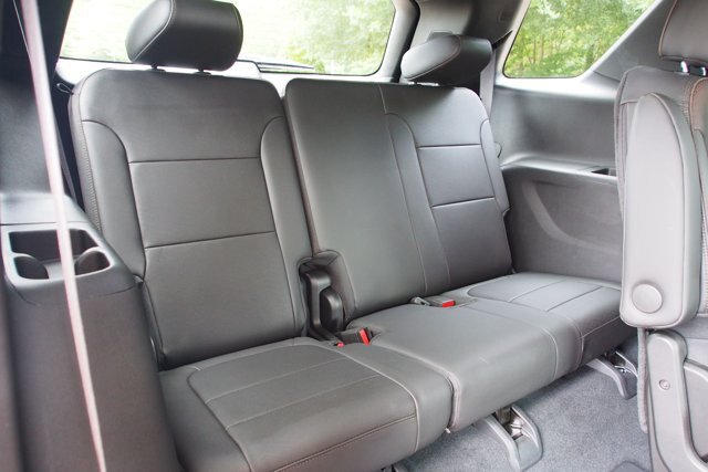Used 2023 Chevrolet Traverse High Country FWD image 17