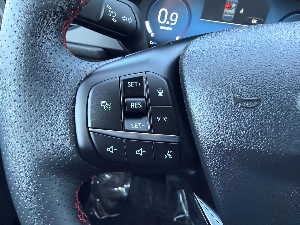 Certified 2025 Ford Escape ST-Line Elite w/ Premium Technology Package AWD/4WD image 19