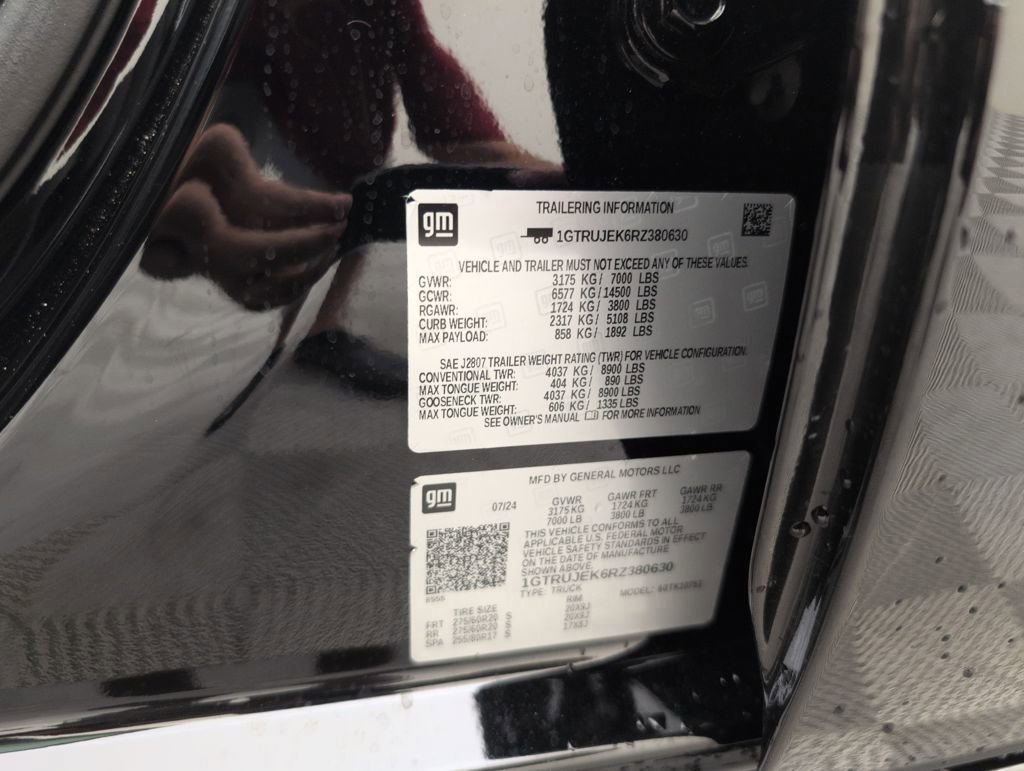 Used 2024 GMC Sierra 1500 Elevation image 41