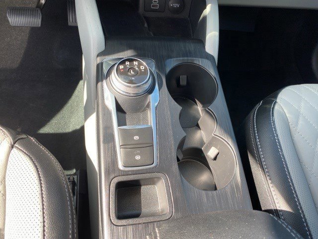 Certified 2024 Ford Escape Platinum w/ Premium Technology Package image 23