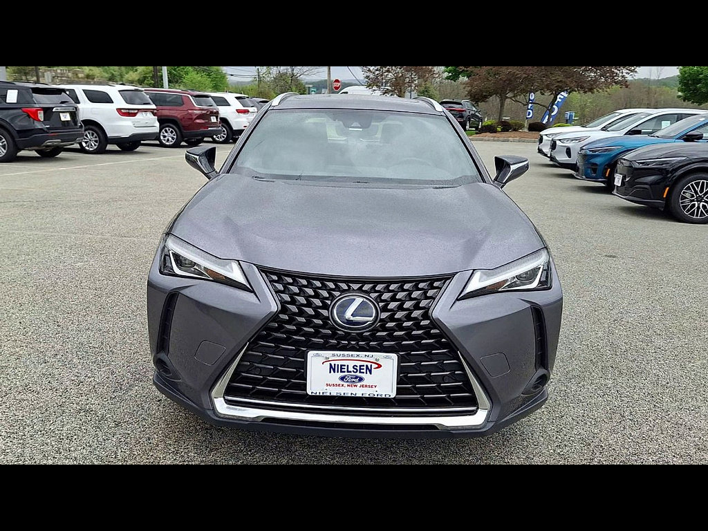 Used 2019 Lexus UX 250h w/ Premium Package AWD/4WD image 3