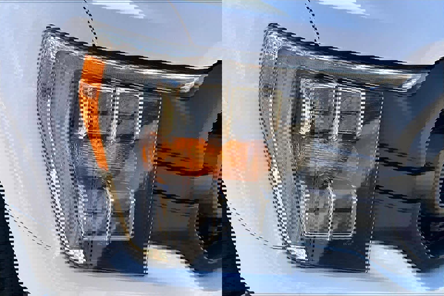 Certified 2023 Ford F150 XLT w/ Equipment Group 302A High image 27