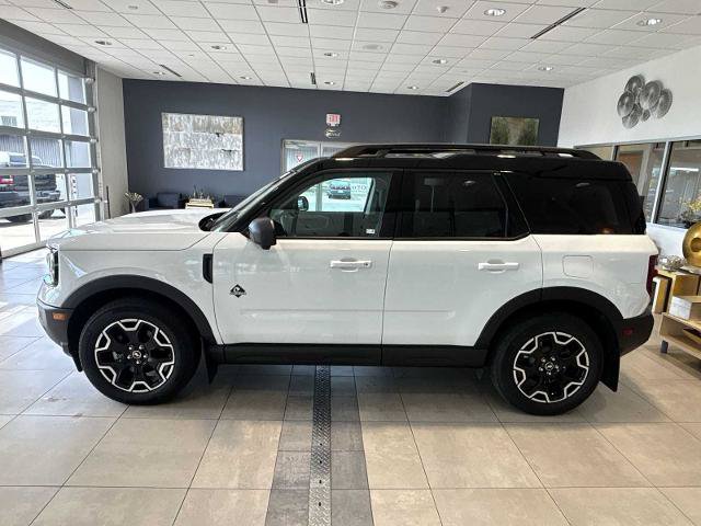 Certified 2025 Ford Bronco Sport Outer Banks w/ Outer Banks Tech Package+ AWD/4WD image 6
