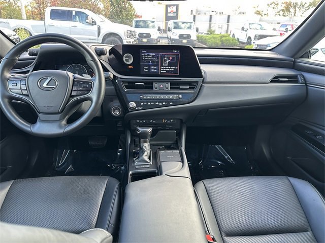 Used 2022 Lexus ES 350 w/ Premium Package image 16