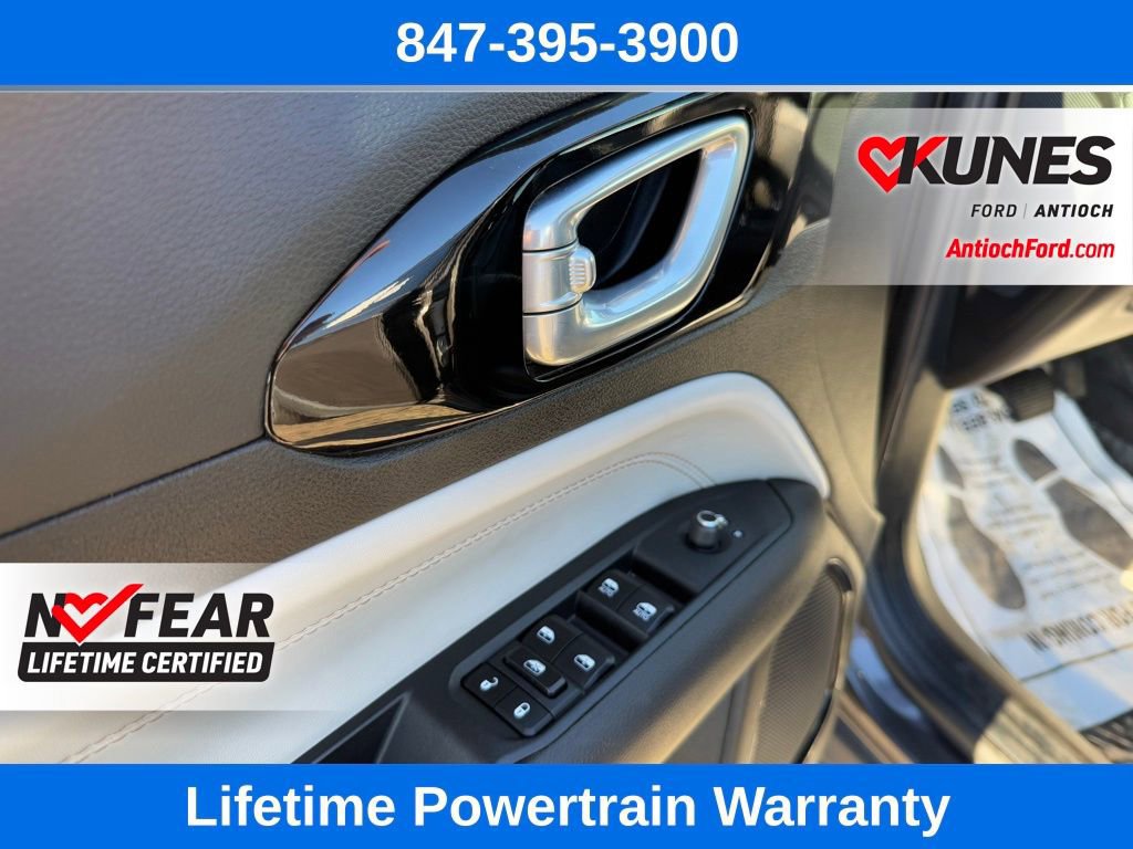 Used 2024 Jeep Compass Limited image 29