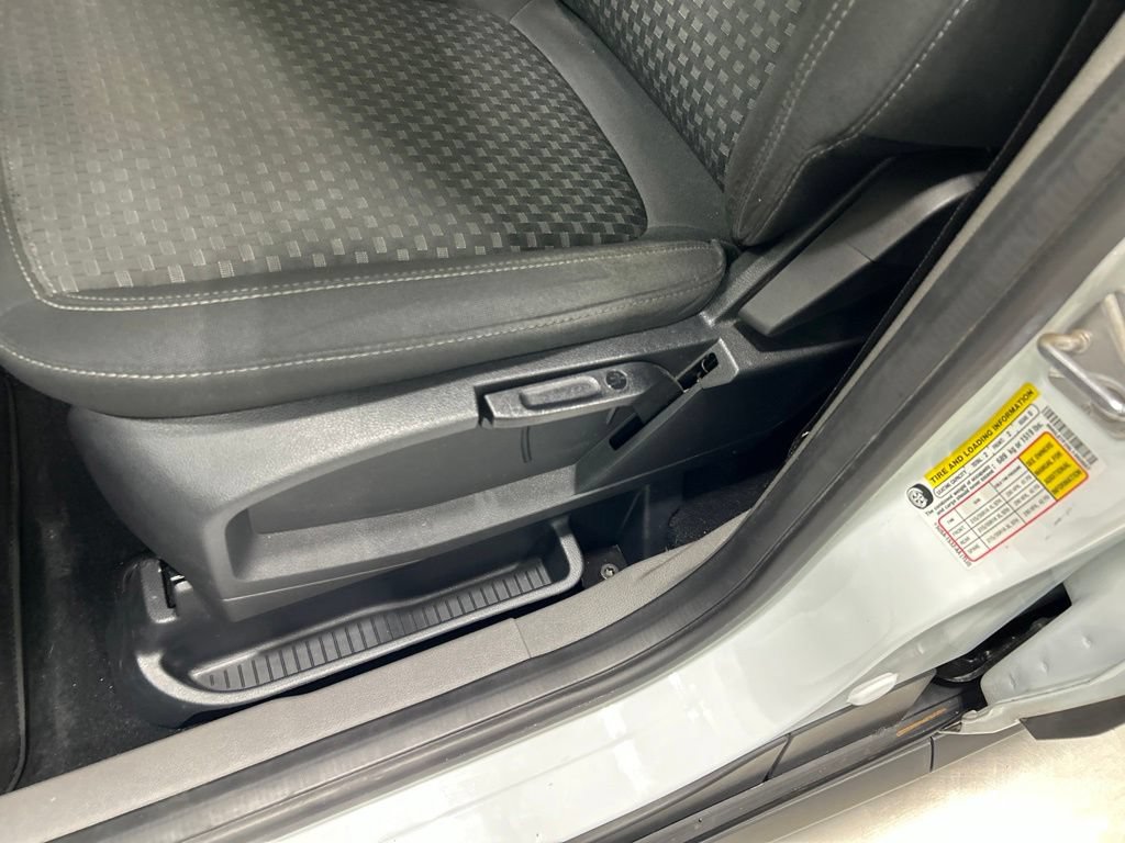 Certified 2020 Ford Transit Connect XLT FWD image 11