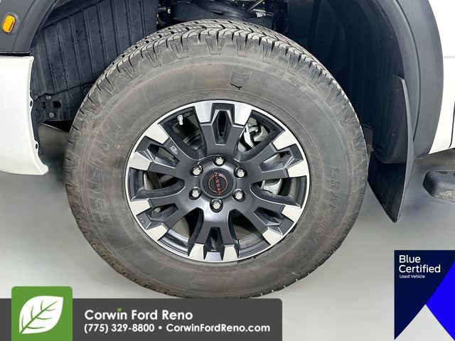 Used 2024 Nissan Titan PRO-4X image 35