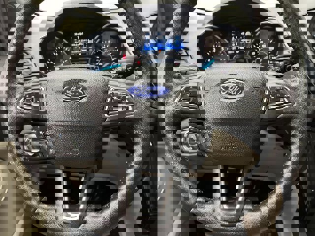 Certified 2018 Ford Escape Titanium w/ Ford Safe & Smart Package image 22