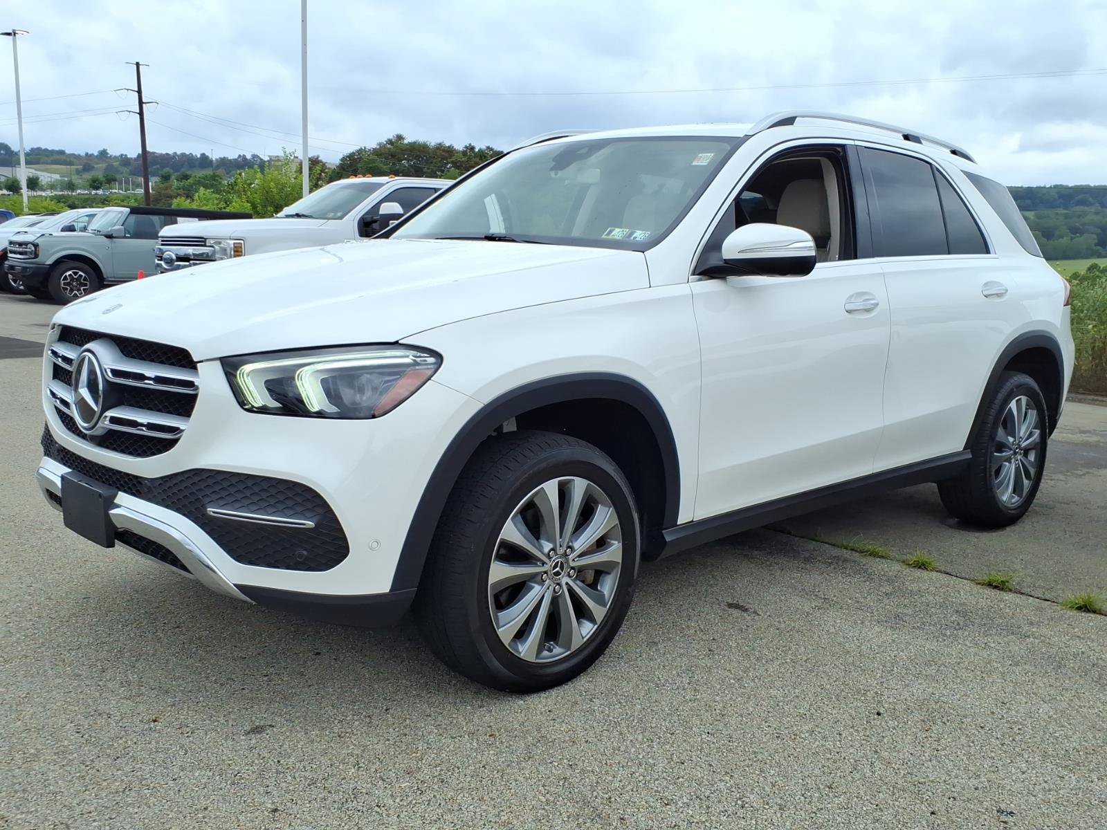 Used 2020 Mercedes-Benz GLE 350 4MATIC image 3