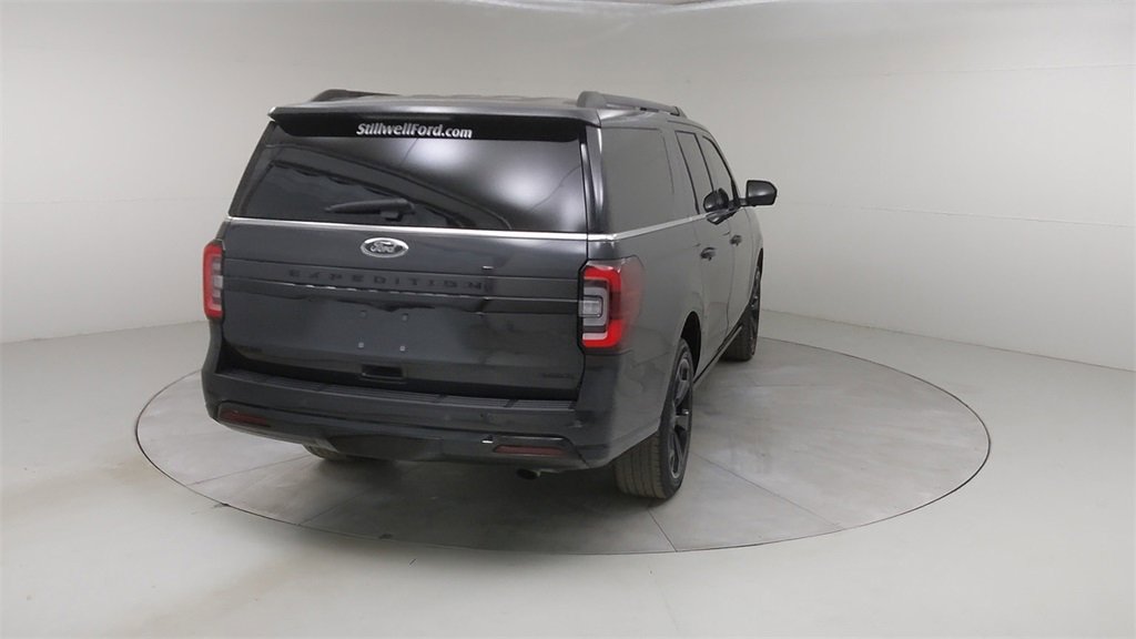 Certified 2022 Ford Expedition Max Limited image 16