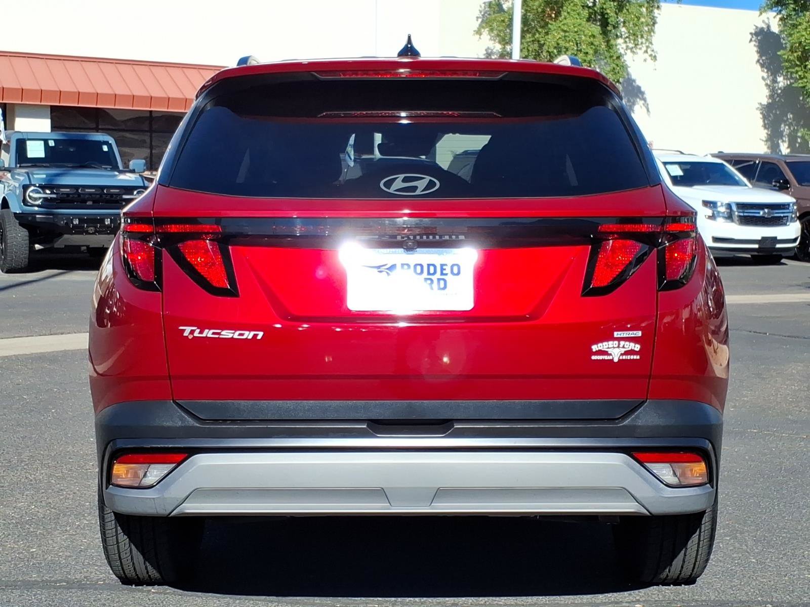 Used 2025 Hyundai Tucson SEL AWD/4WD image 4