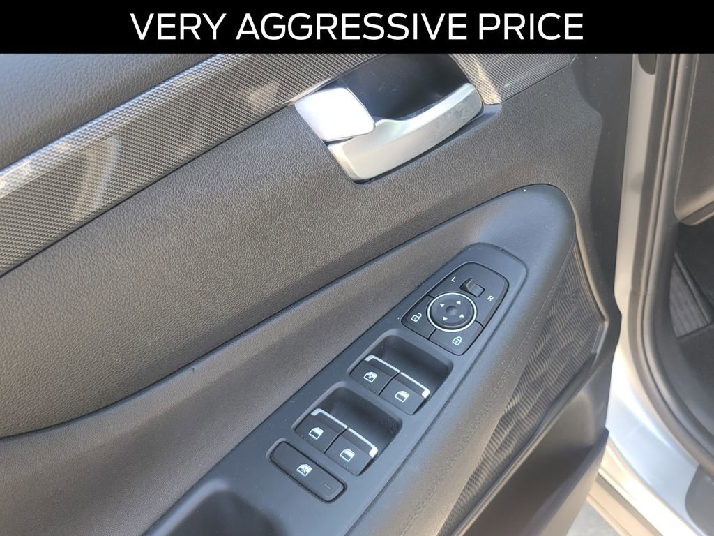 Used 2022 Hyundai Santa Fe SE FWD image 18