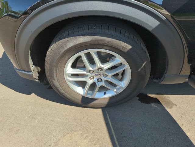 Certified 2025 Ford Explorer Active AWD/4WD image 39
