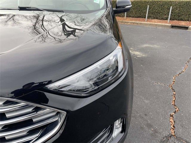 Certified 2022 Ford Edge Titanium image 39