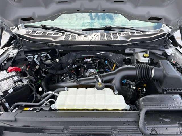 Certified 2025 Ford F150 STX w/ Equipment Group 200A AWD/4WD image 9