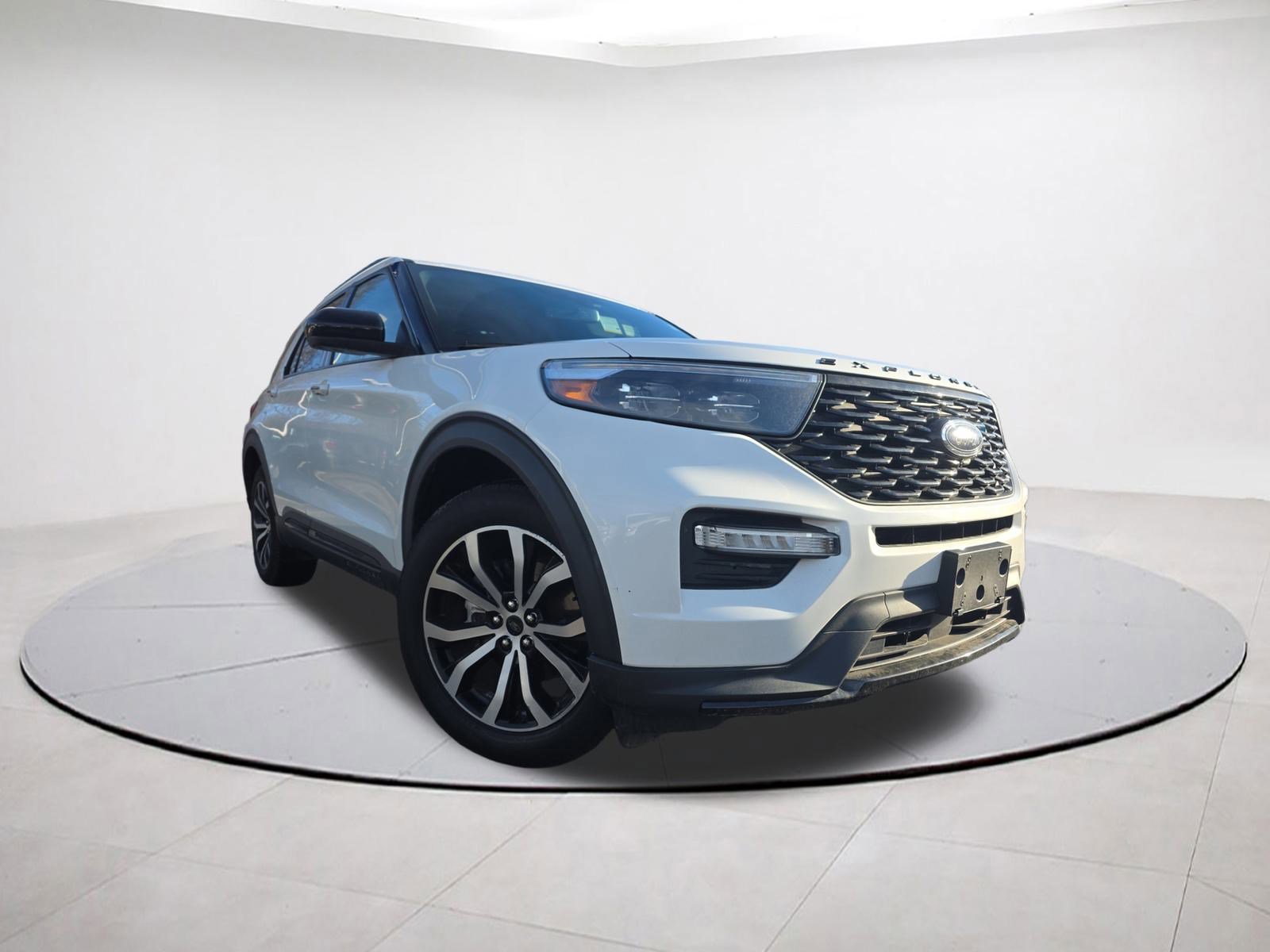 Certified 2022 Ford Explorer ST-Line w/ Class IV Trailer Tow Package image 9