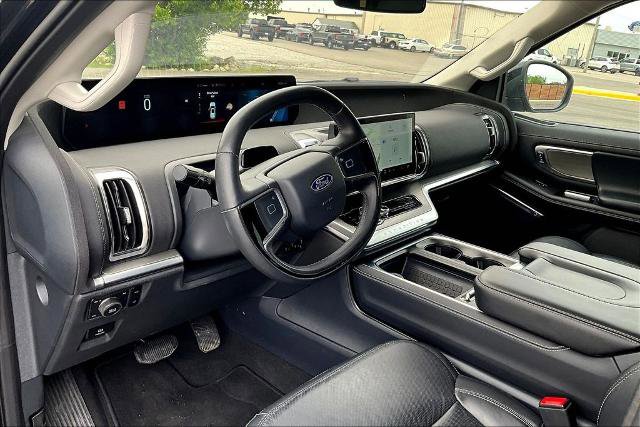 Certified 2025 Ford Expedition Max Platinum AWD/4WD image 10