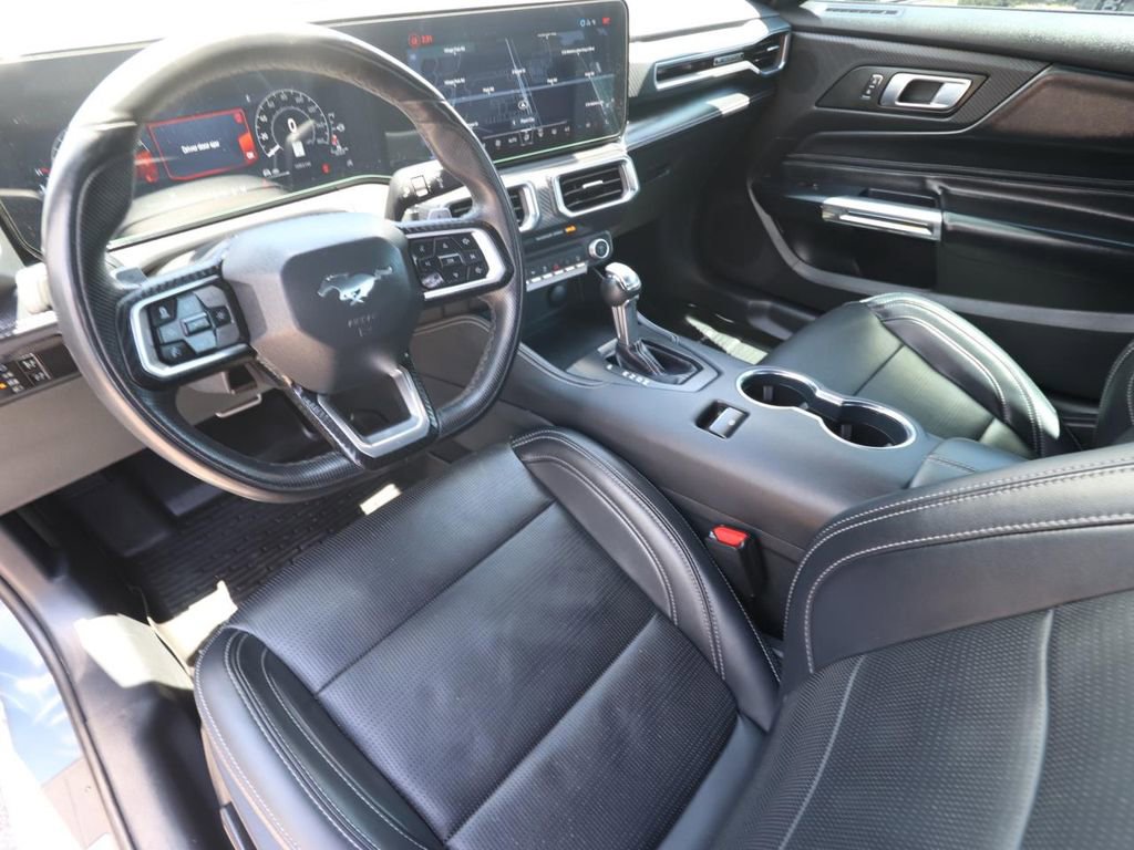Certified 2025 Ford Mustang GT Premium RWD image 6