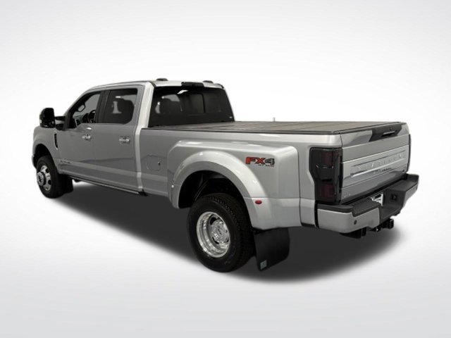 Certified 2022 Ford F350 Platinum AWD/4WD image 6