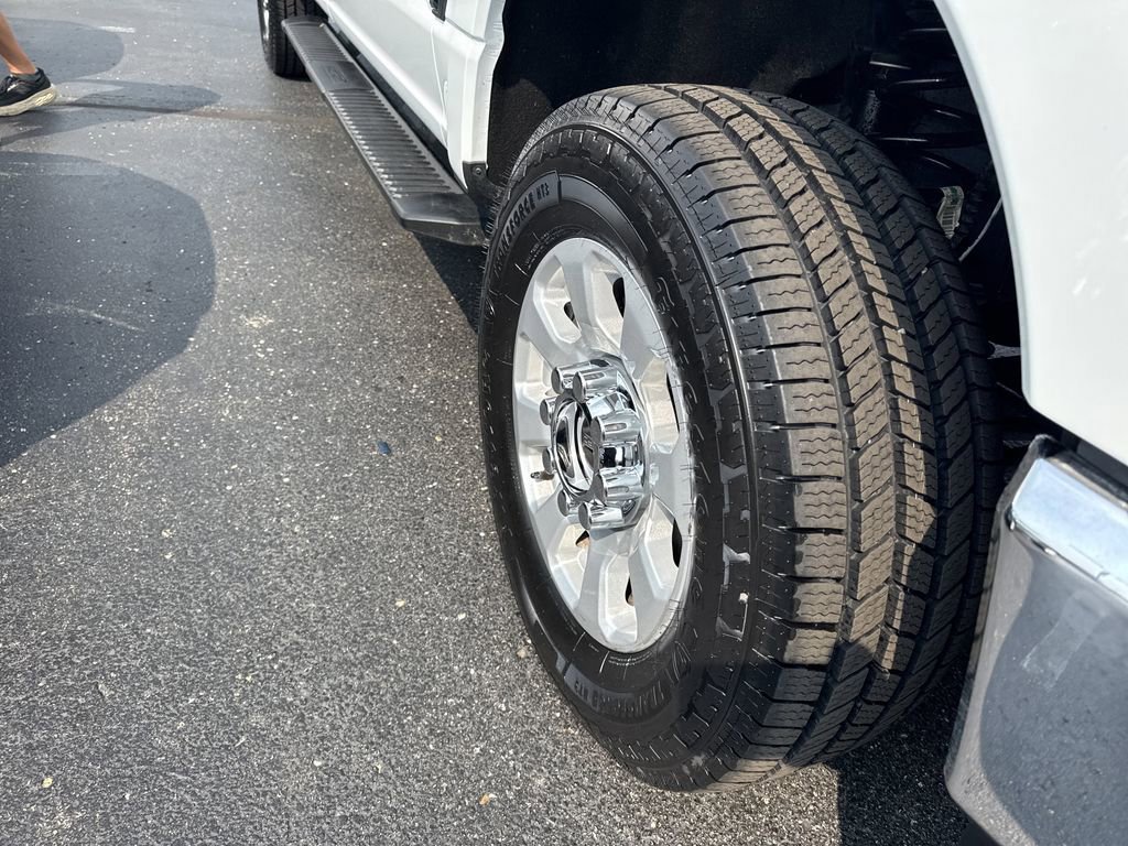 Certified 2024 Ford F250 XLT image 18