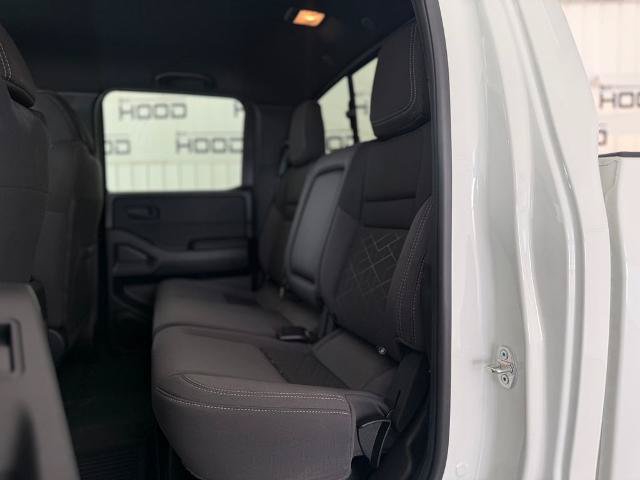 Used 2026 Nissan Frontier SV w/ All-Weather Content Package AWD/4WD image 8