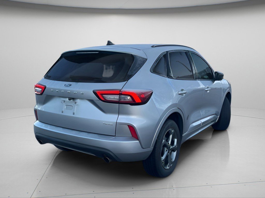 Certified 2023 Ford Escape ST-Line image 5