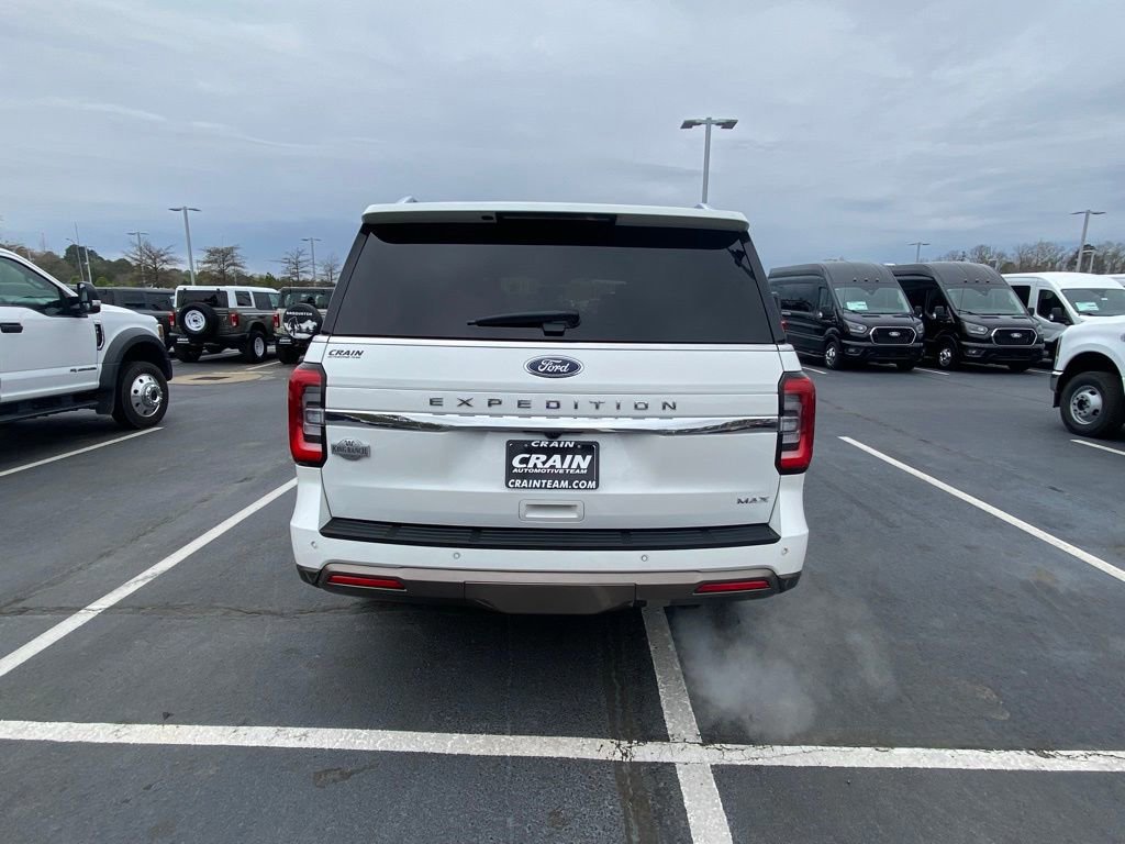 Certified 2022 Ford Expedition Max King Ranch image 4