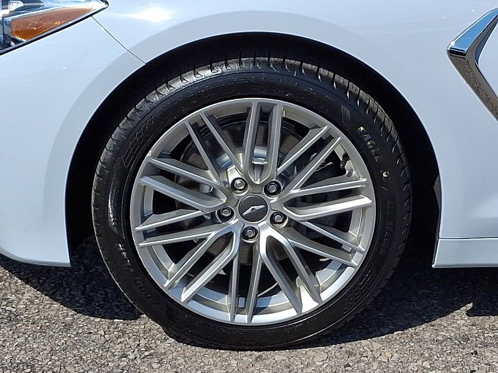 Used 2021 Genesis G70 2.0T w/ Elite Package image 8