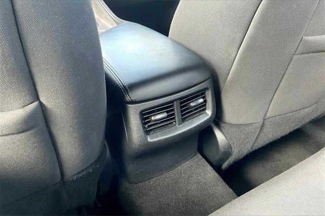 Used 2023 Dodge Challenger SXT image 30