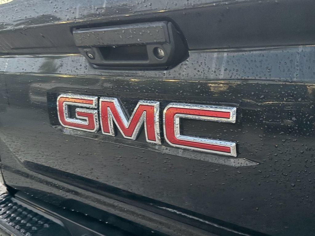 Used 2023 GMC Canyon AT4 w/ AT4 Premium Package AWD/4WD image 15