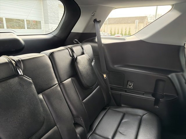 Certified 2020 Ford Explorer XLT w/ Equipment Group 202A image 38