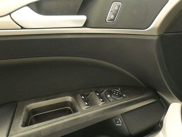 Certified 2019 Ford Fusion SE image 13