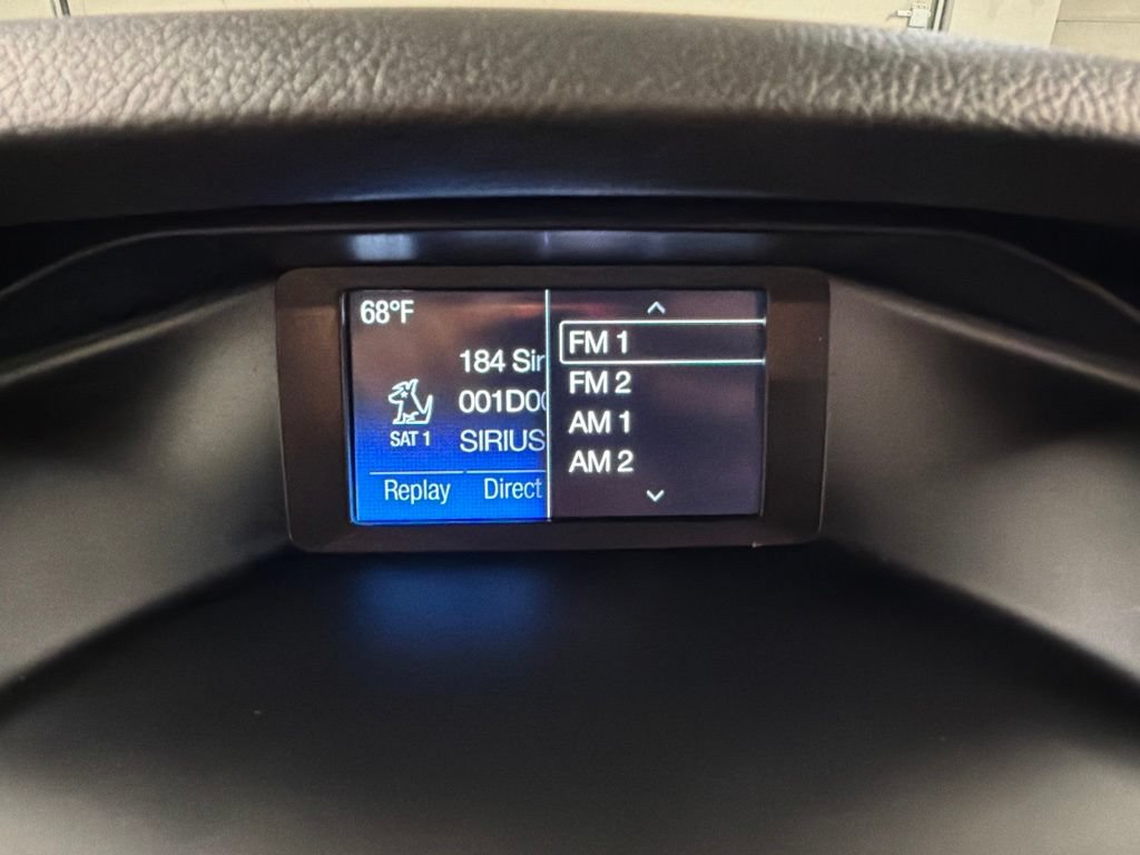 Certified 2018 Ford Focus SE w/ Cold Weather Package FWD image 10