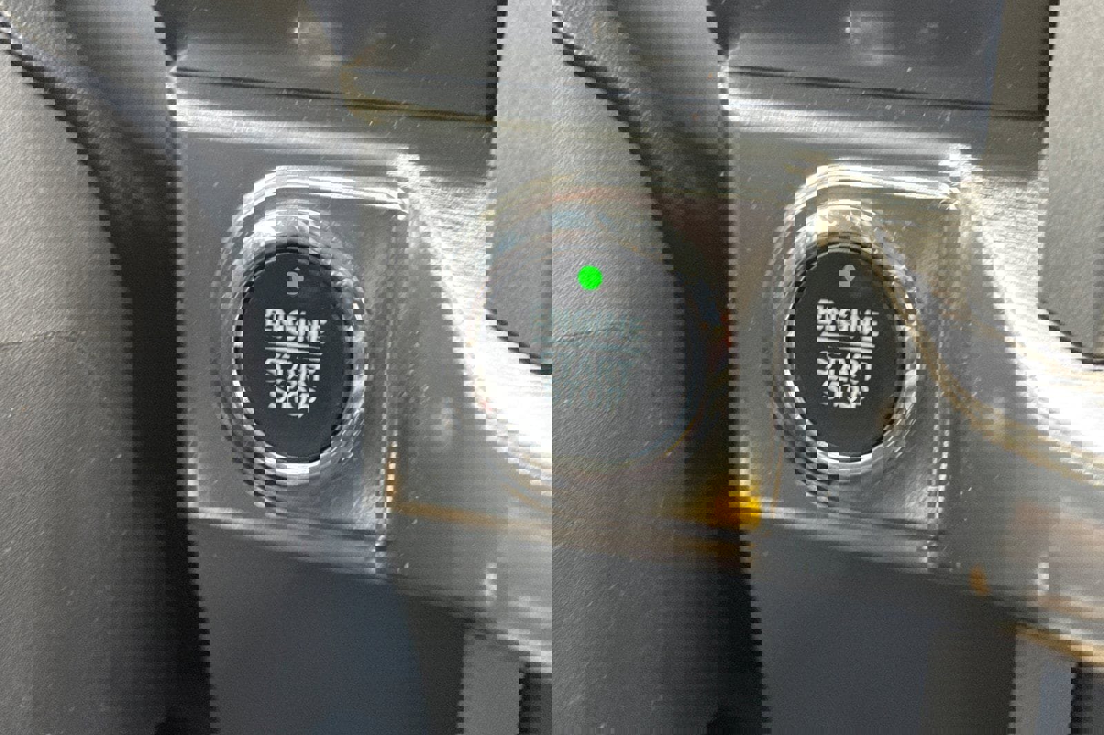 Certified 2021 Ford F150 Lariat w/ Equipment Group 502A High image 23