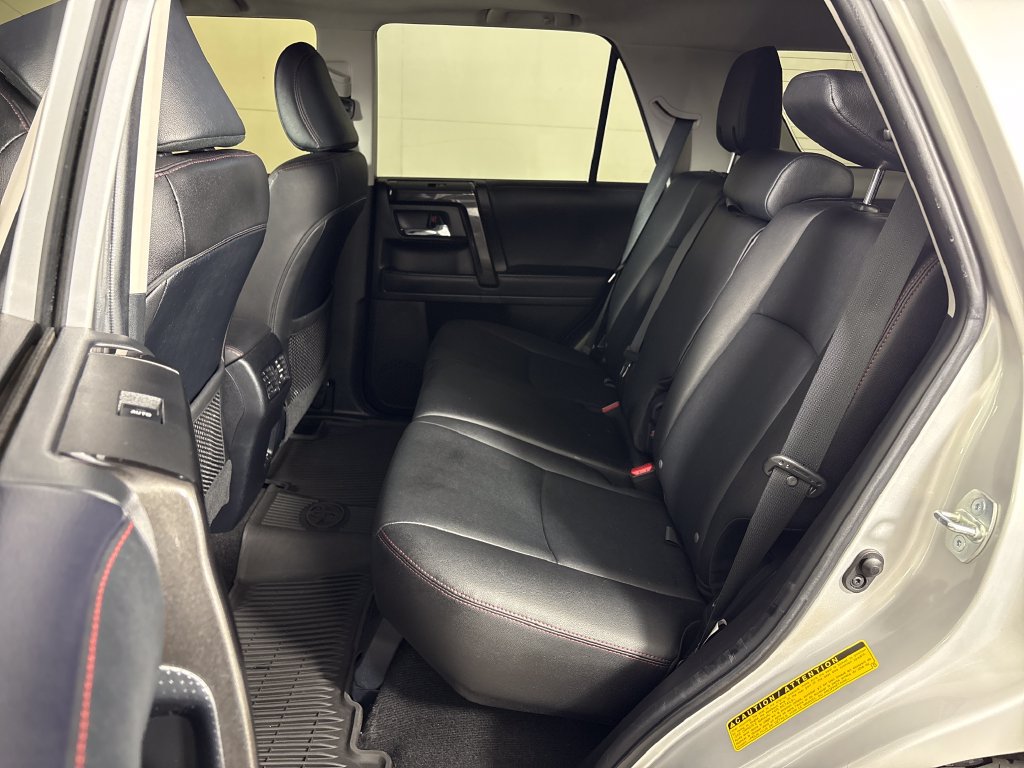 Used 2021 Toyota 4Runner Venture w/ Moonroof Package AWD/4WD image 30