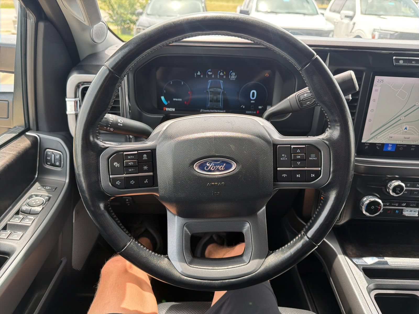 Certified 2023 Ford F250 Lariat w/ Lariat Ultimate Package AWD/4WD image 18