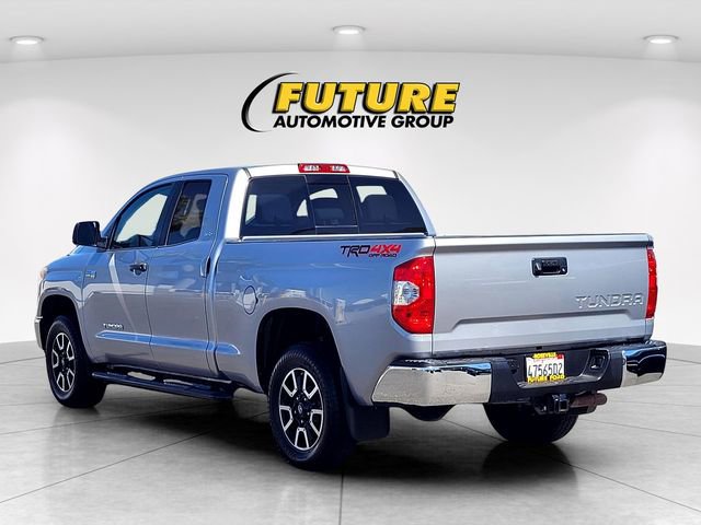 Used 2017 Toyota Tundra SR5 AWD/4WD image 6