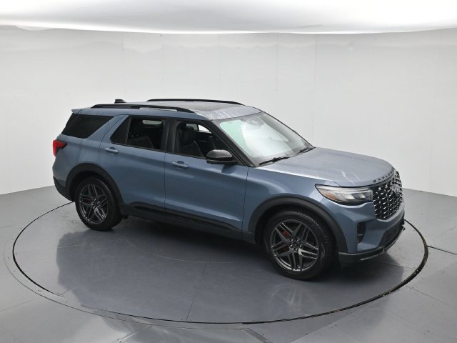Certified 2025 Ford Explorer ST w/ Sun And Sound Package AWD/4WD image 46