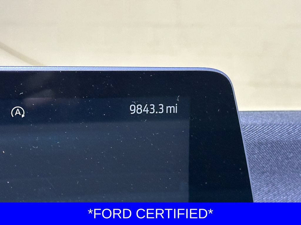 Certified 2025 Ford Expedition Max Platinum AWD/4WD image 4