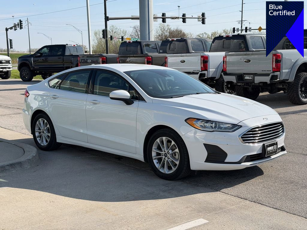 Certified 2020 Ford Fusion SE FWD image 1