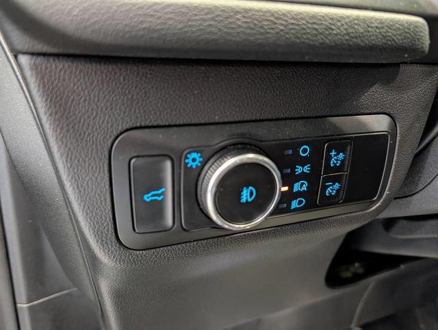 Certified 2024 Ford Escape Platinum AWD/4WD image 16