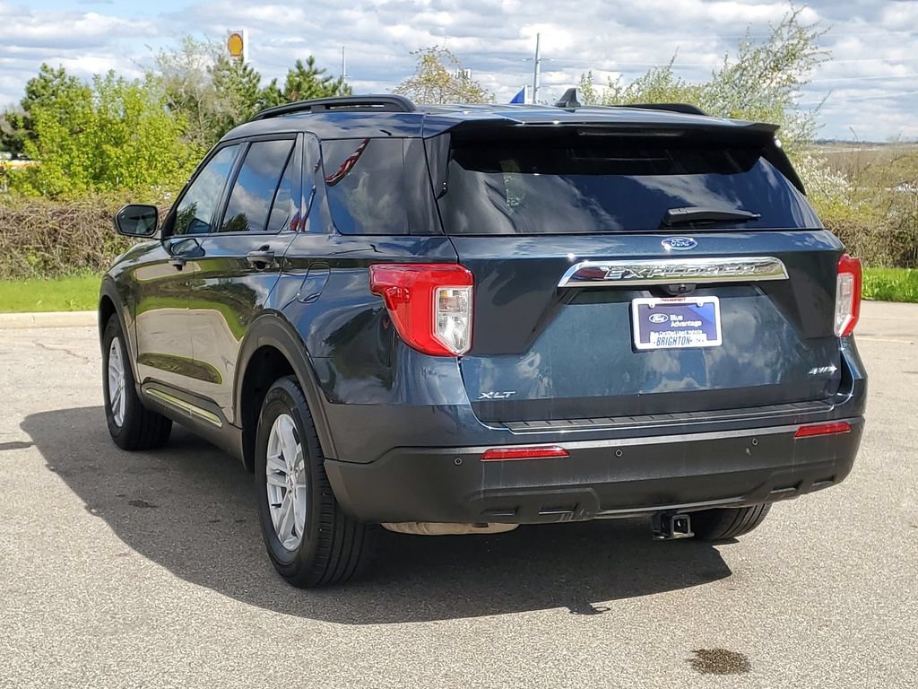 Certified 2024 Ford Explorer XLT AWD/4WD image 3